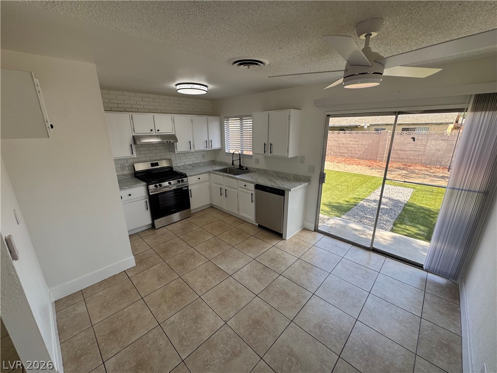 4048 Maple Hill Road Las Vegas NV 89115
