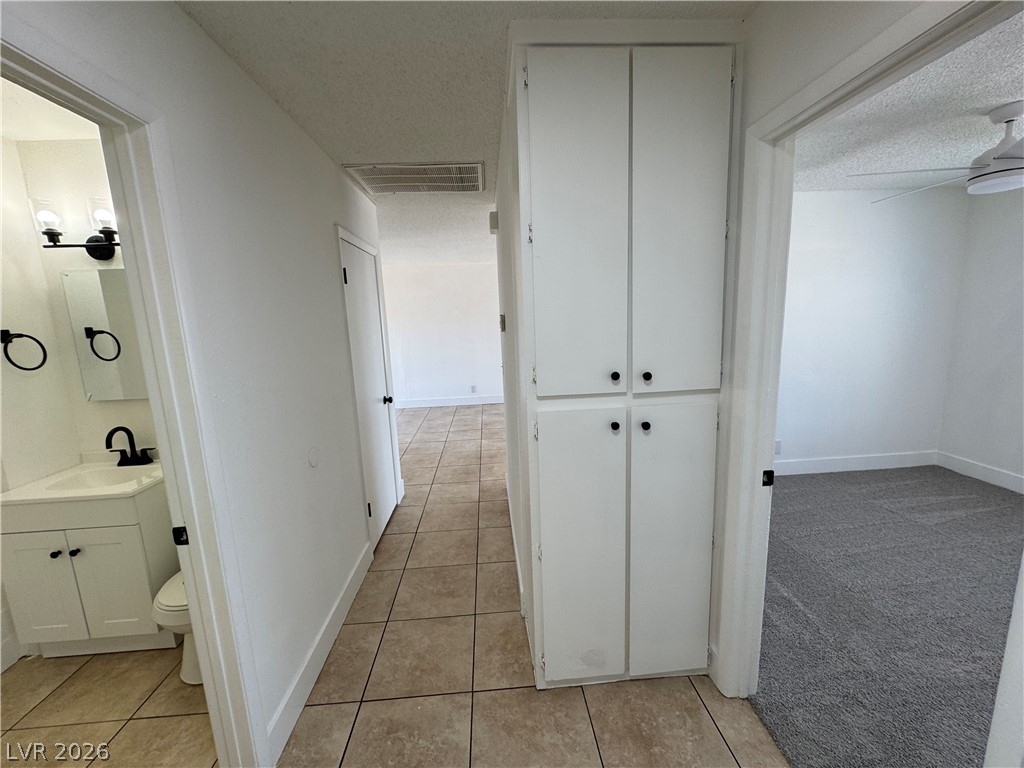 4048 Maple Hill Road Las Vegas NV 89115