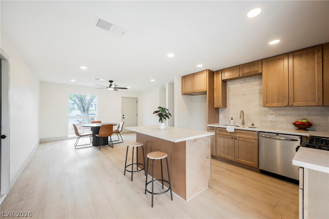 308 Duke Circle Las Vegas NV 89107