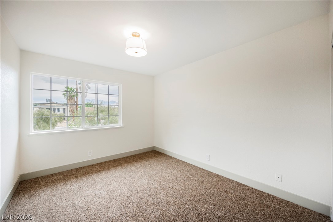 308 Duke Circle Las Vegas NV 89107