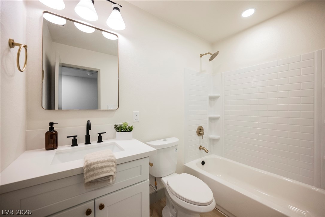 308 Duke Circle Las Vegas NV 89107