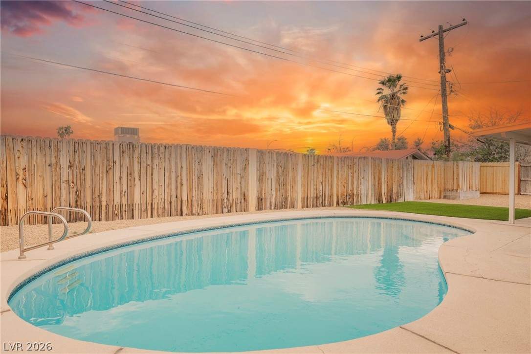 308 Duke Circle Las Vegas NV 89107