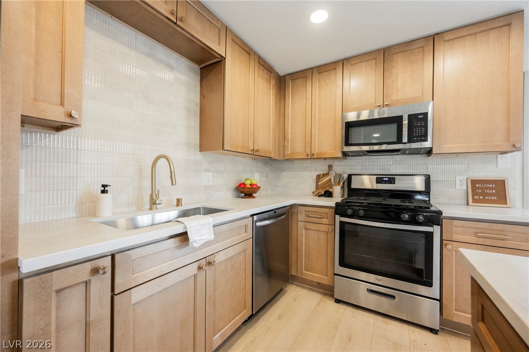 308 Duke Circle Las Vegas NV 89107