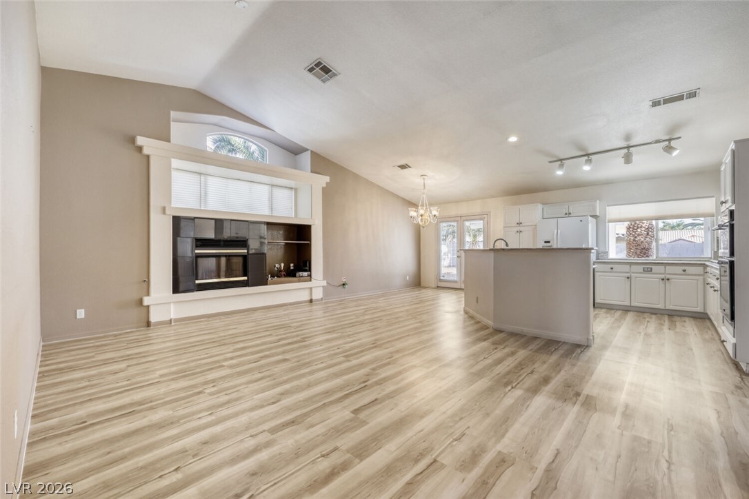 898 East Robindale Road Las Vegas NV 89123