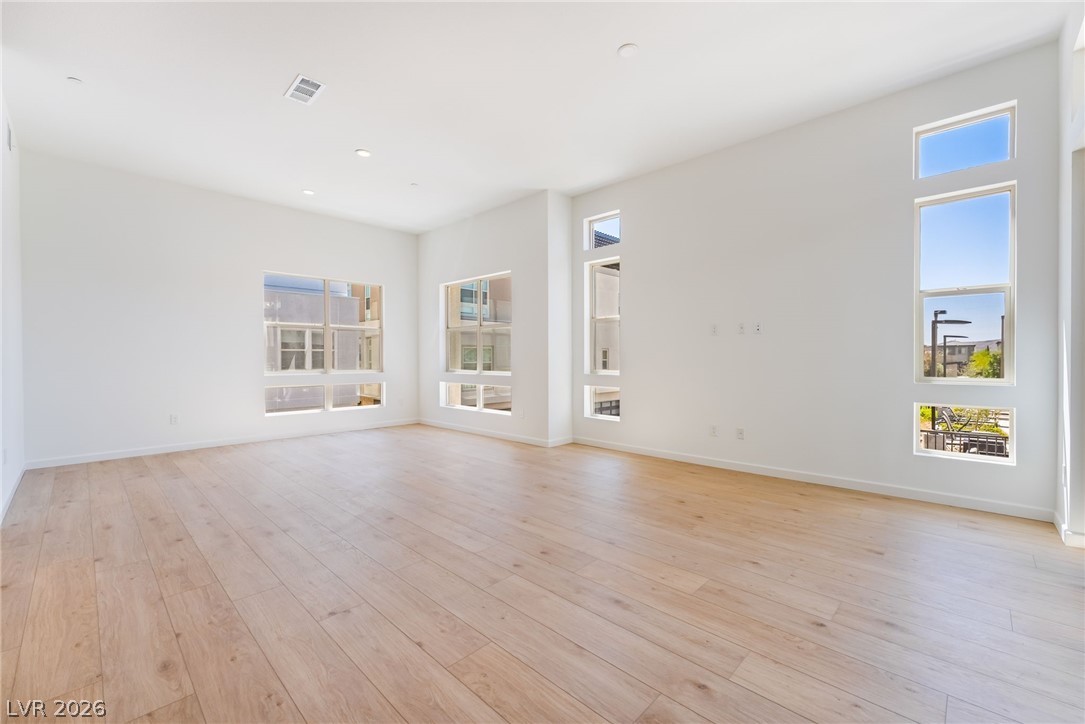 647 Agate Bridge Street Las Vegas NV 89138