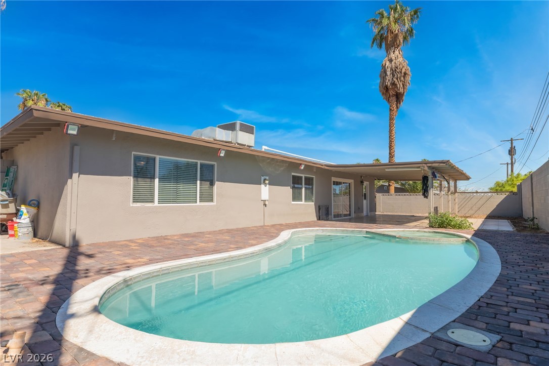 1679 Golden Arrow Drive Las Vegas NV 89169