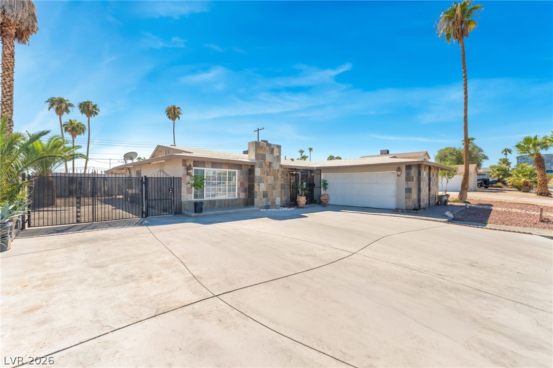 1679 Golden Arrow Drive Las Vegas NV 89169