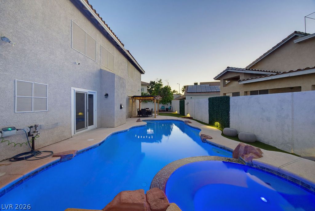 7424 Alcove Glen Court Las Vegas NV 89129