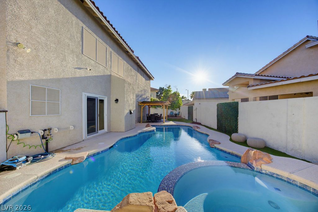 7424 Alcove Glen Court Las Vegas NV 89129