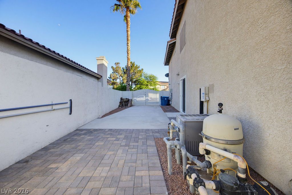 7424 Alcove Glen Court Las Vegas NV 89129