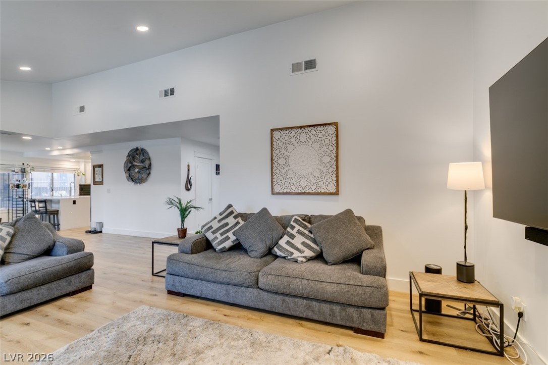 5036 Rollingwood Drive Las Vegas NV 89120