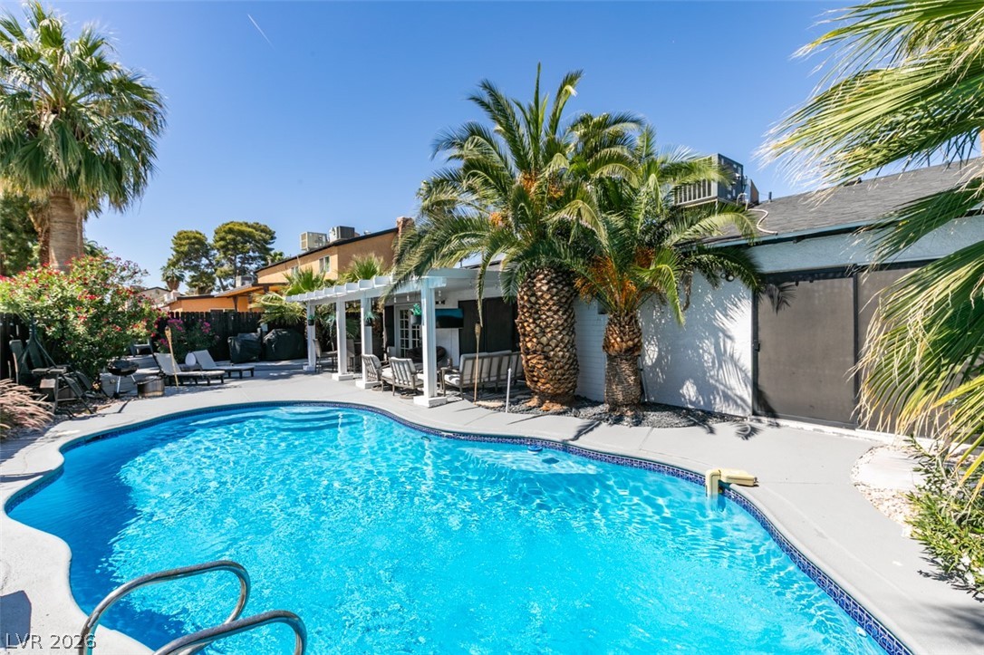 5036 Rollingwood Drive Las Vegas NV 89120