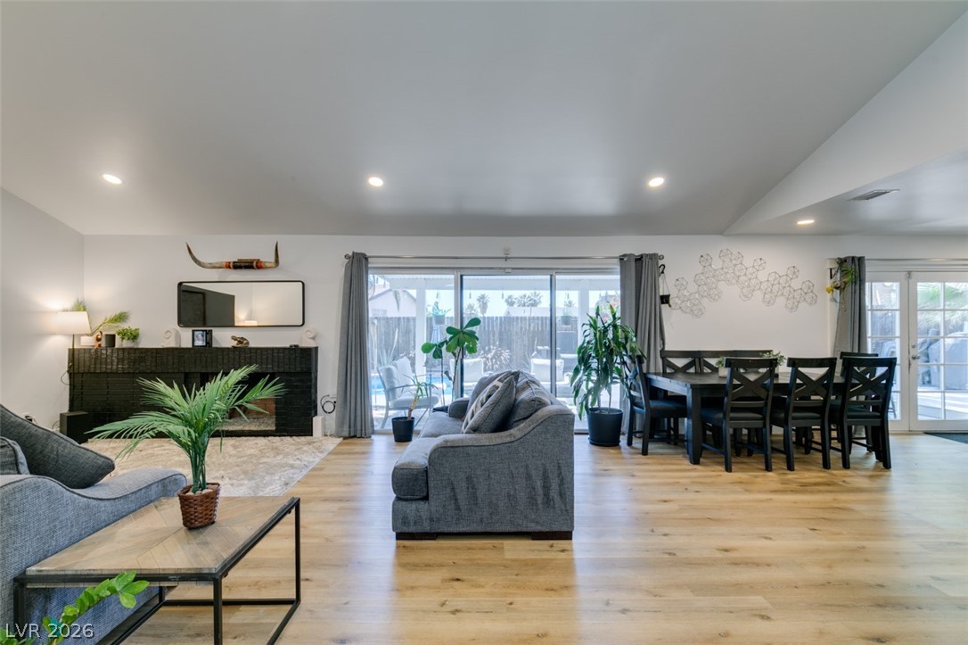 5036 Rollingwood Drive Las Vegas NV 89120