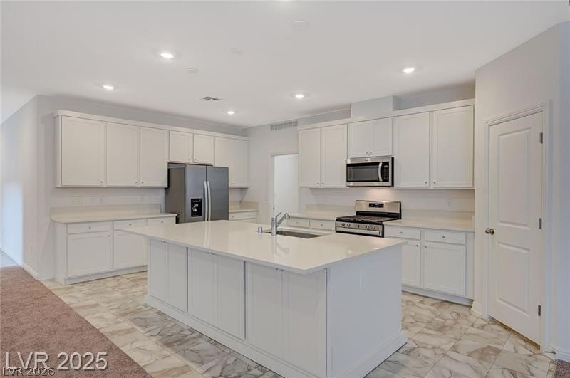 10198 Eden Mountain Street Las Vegas NV 89141
