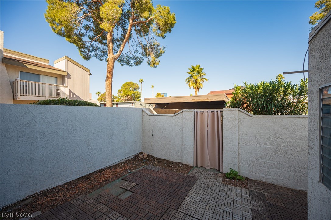 618 Rolling Green Drive Las Vegas NV 89169