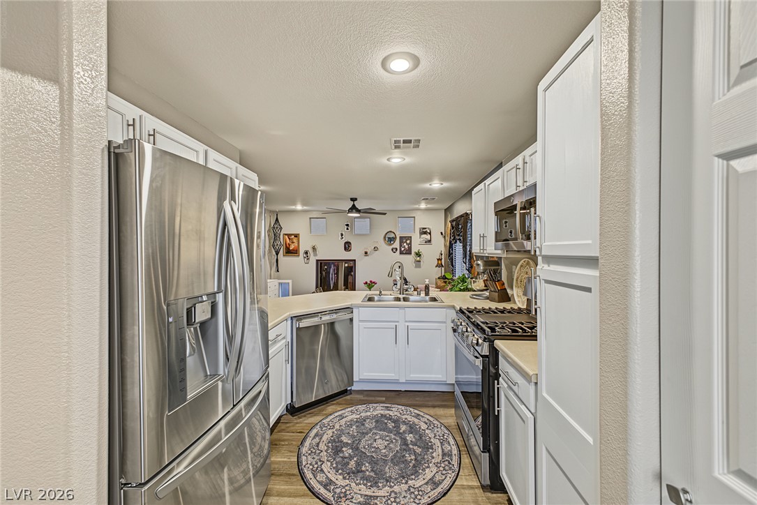 6221 Chert Avenue Las Vegas NV 89139