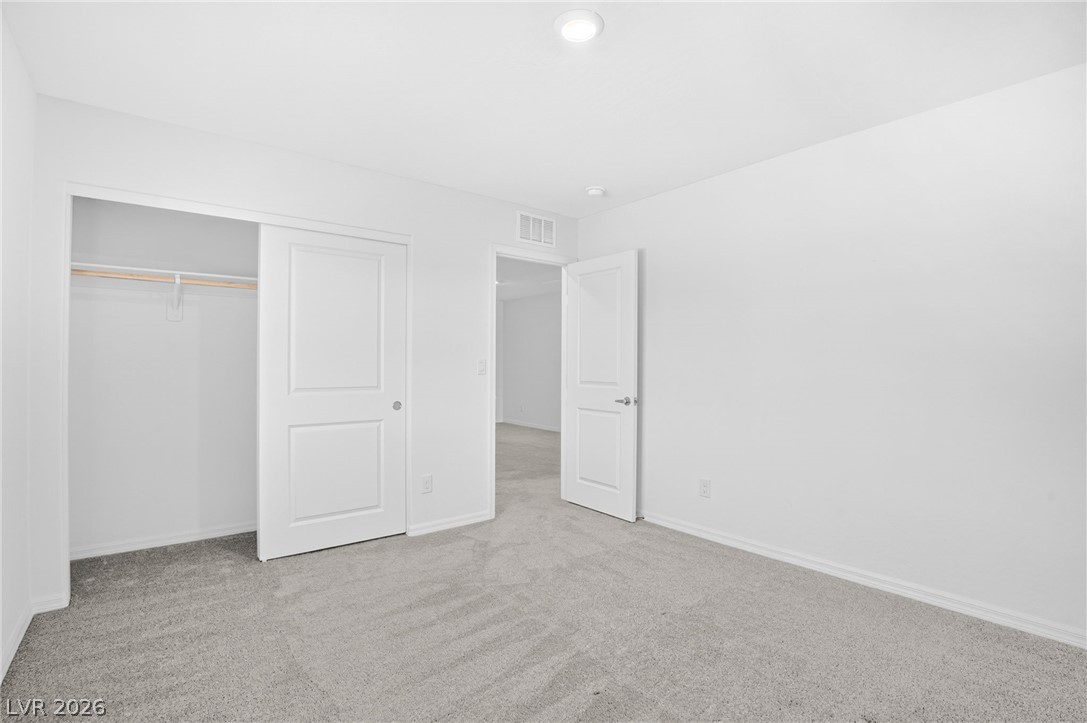 1586 Gold Sunset Avenue North Las Vegas NV 89032