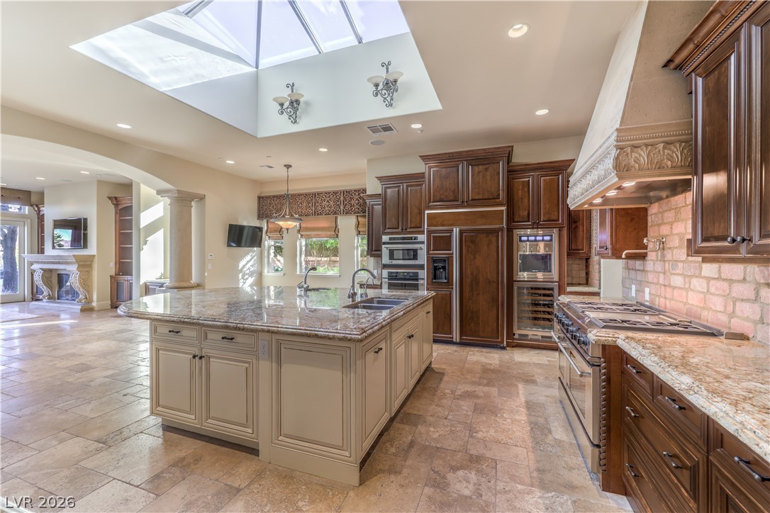 16 Anthem Pointe Court Henderson NV 89052