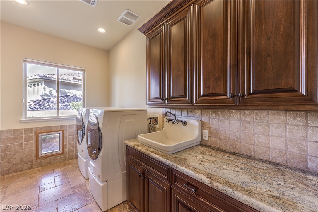 16 Anthem Pointe Court Henderson NV 89052