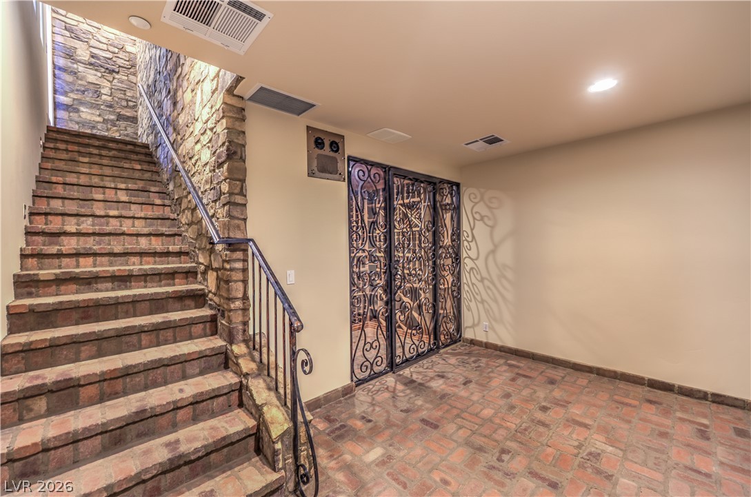 16 Anthem Pointe Court Henderson NV 89052
