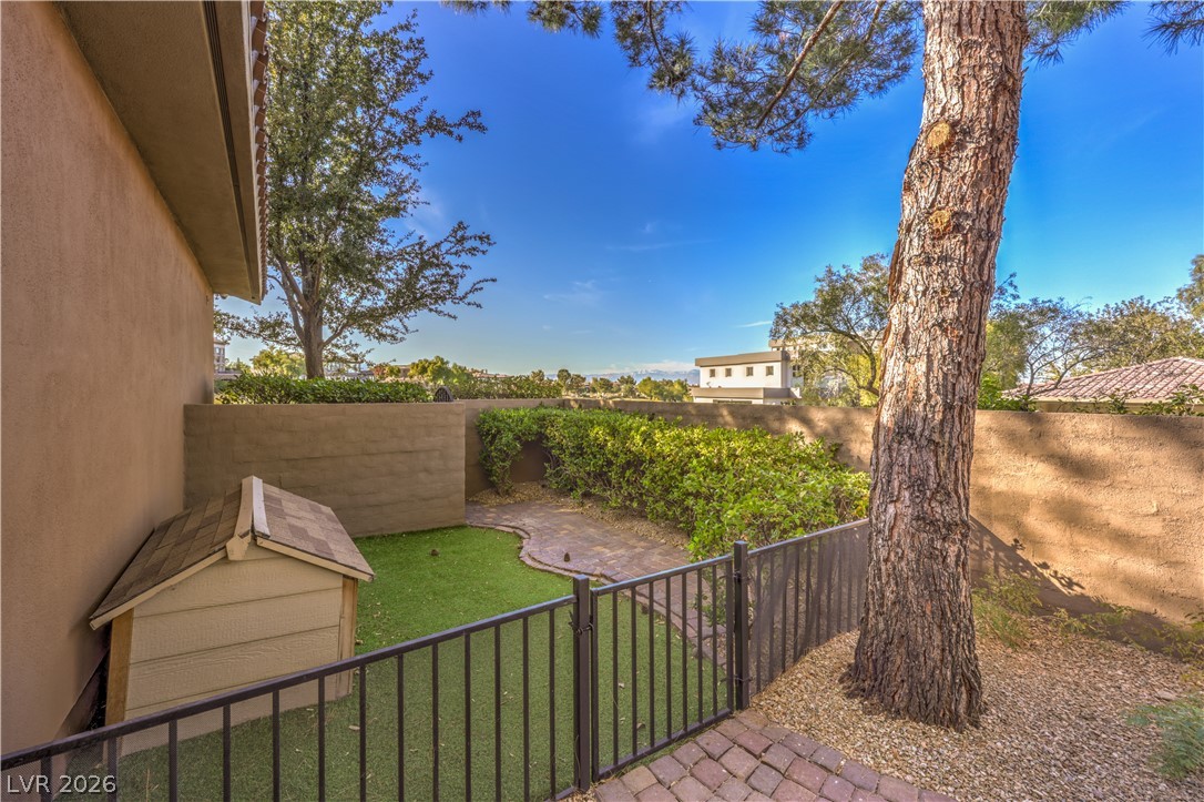 16 Anthem Pointe Court Henderson NV 89052