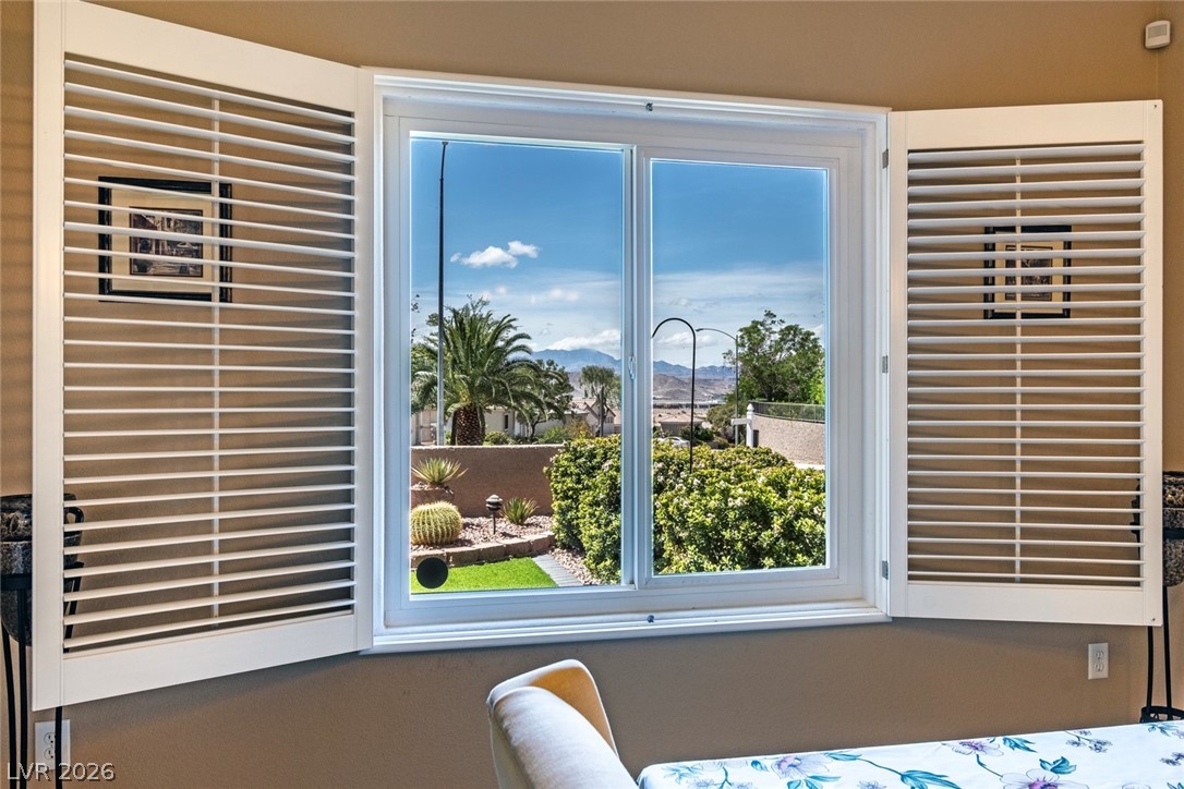 2040 Fort Halifax Street Henderson NV 89052