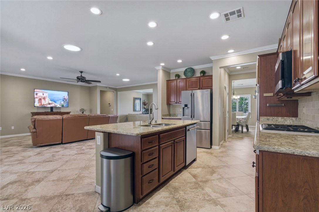 2040 Fort Halifax Street Henderson NV 89052