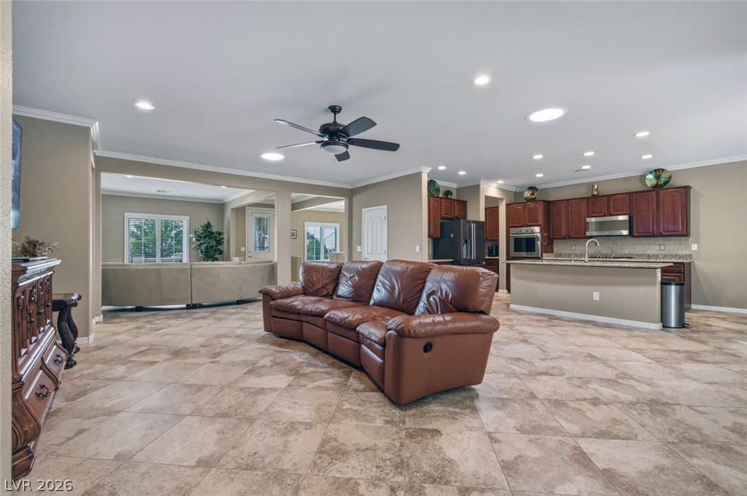 2040 Fort Halifax Street Henderson NV 89052