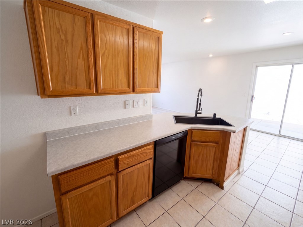 10040 Fragile Fields Street Las Vegas NV 89183