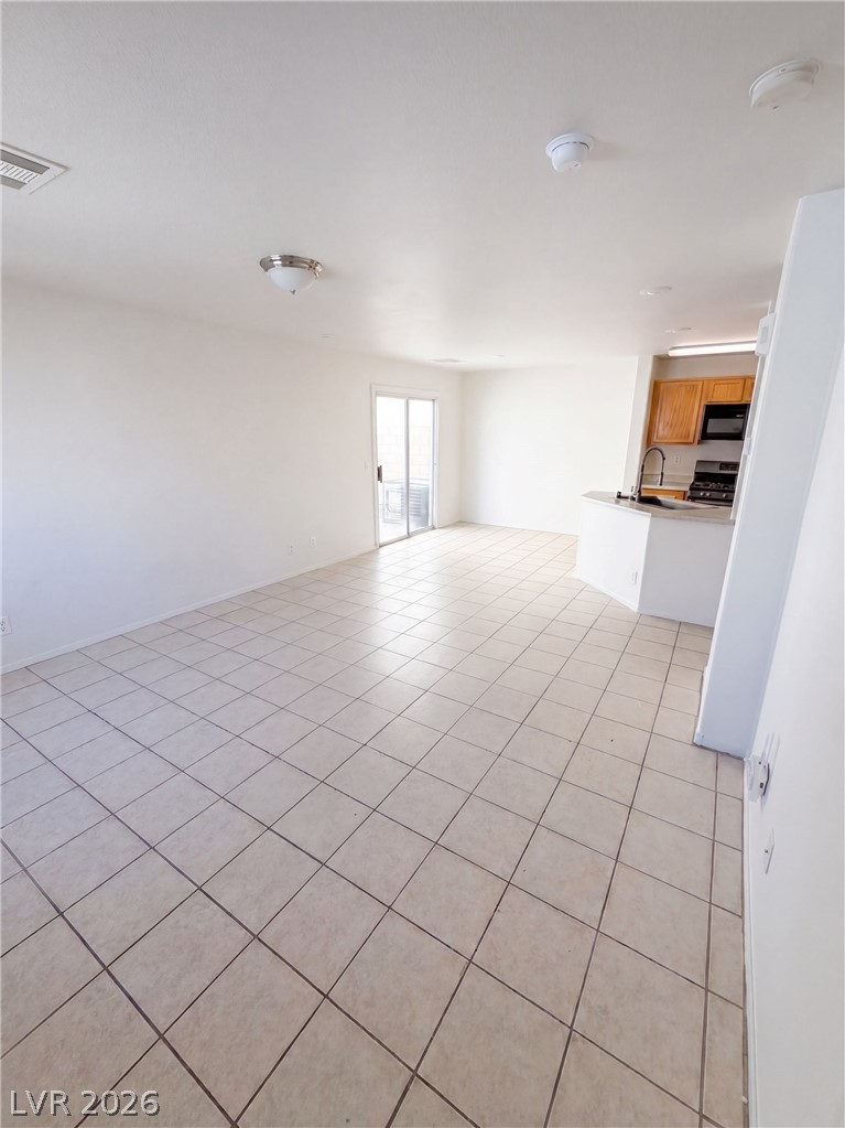 10040 Fragile Fields Street Las Vegas NV 89183