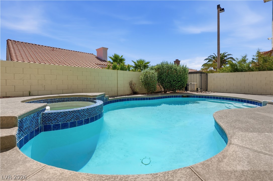 1620 Western Lily Street Las Vegas NV 89128