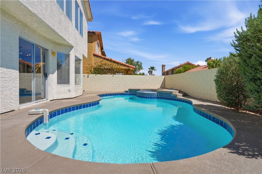 1620 Western Lily Street Las Vegas NV 89128