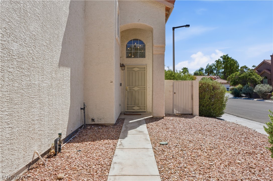 1620 Western Lily Street Las Vegas NV 89128