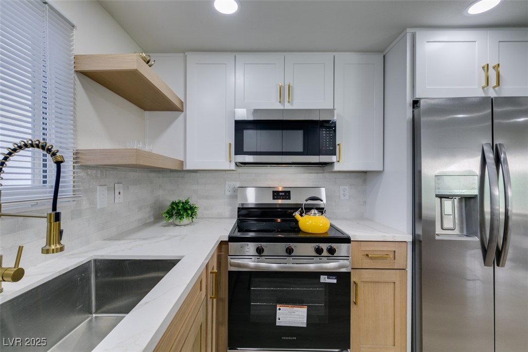 1698 Silver Mesa Way Las Vegas NV 89169