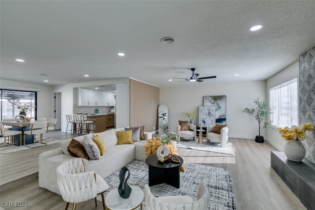 1698 Silver Mesa Way Las Vegas NV 89169