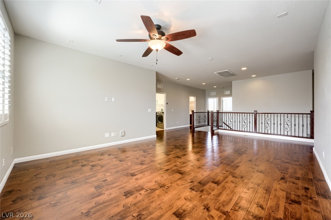 7038 Chestnut Valley Street Las Vegas NV 89166