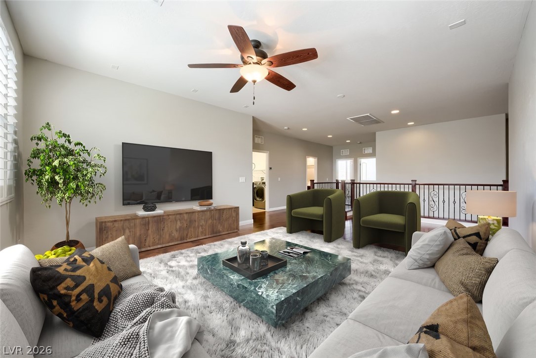 7038 Chestnut Valley Street Las Vegas NV 89166