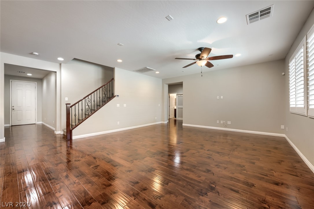 7038 Chestnut Valley Street Las Vegas NV 89166