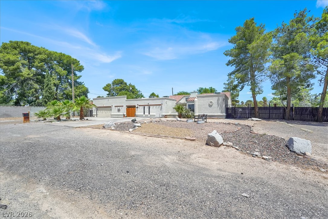5008 Donnie Avenue Las Vegas NV 89130