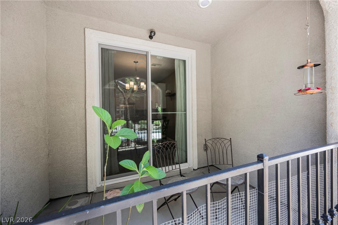 8469 Insignia Avenue 104 Las Vegas NV 89178