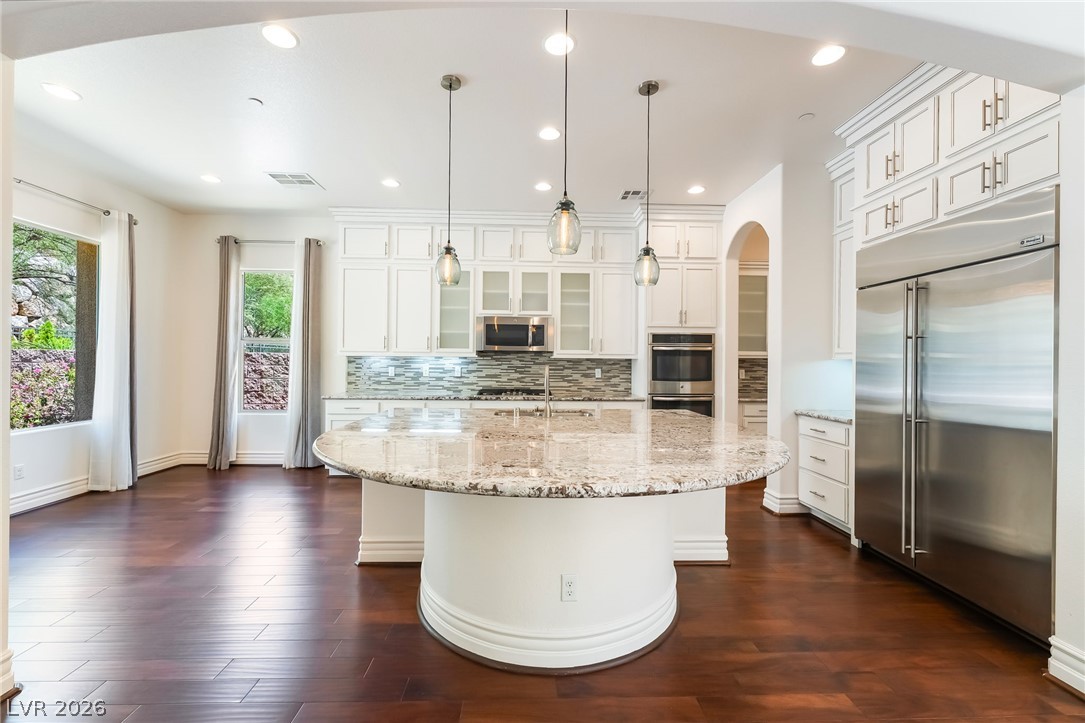 72 Rezzonico Drive Henderson NV 89011