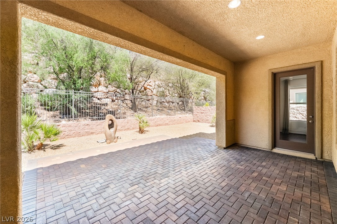 72 Rezzonico Drive Henderson NV 89011