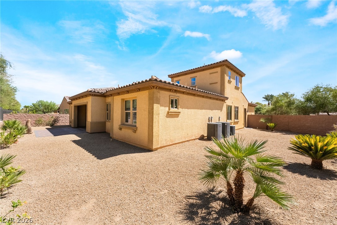 72 Rezzonico Drive Henderson NV 89011