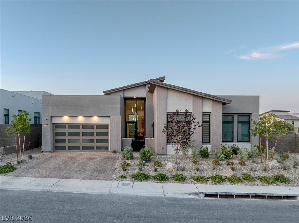 10766 Agate Cliffs Avenue Las Vegas NV 89135