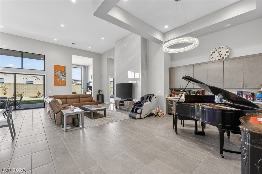 10766 Agate Cliffs Avenue Las Vegas NV 89135