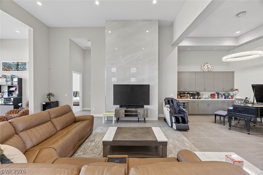 10766 Agate Cliffs Avenue Las Vegas NV 89135