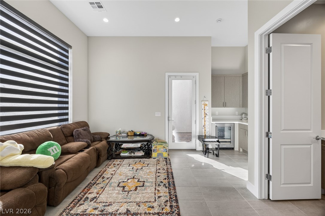 10766 Agate Cliffs Avenue Las Vegas NV 89135