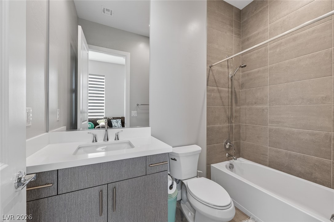 10766 Agate Cliffs Avenue Las Vegas NV 89135