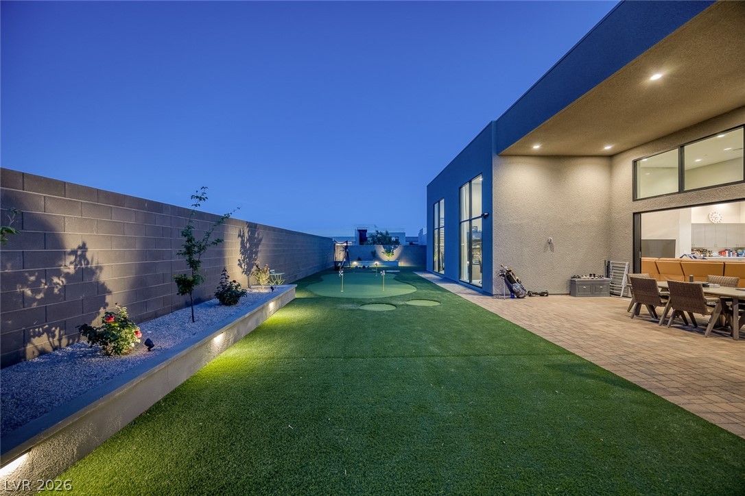 10766 Agate Cliffs Avenue Las Vegas NV 89135