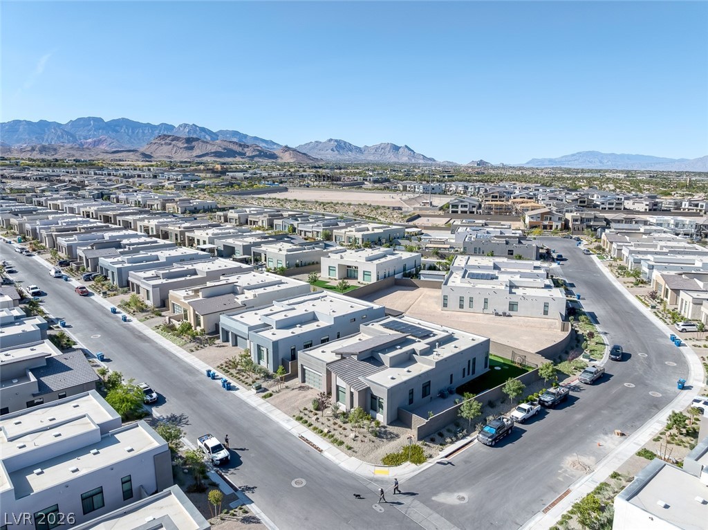 10766 Agate Cliffs Avenue Las Vegas NV 89135